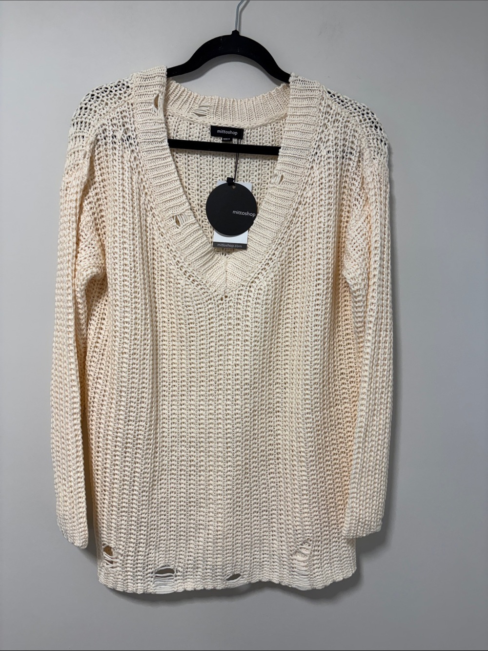 NWT mittoshop Cream Open-Knit V-Neck Distressed Sweater